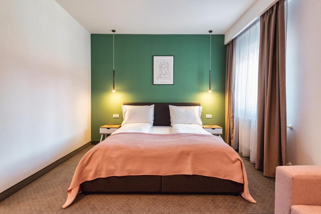 Saga Rooms Victoria (Brasov) Exterior foto