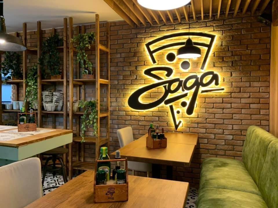 Saga Rooms Victoria (Brasov) Exterior foto